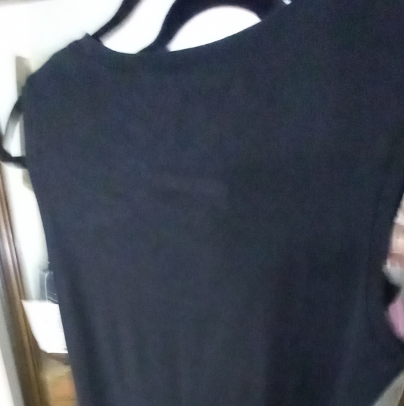 Carolyn Taylor Top - Picture 3 of 6